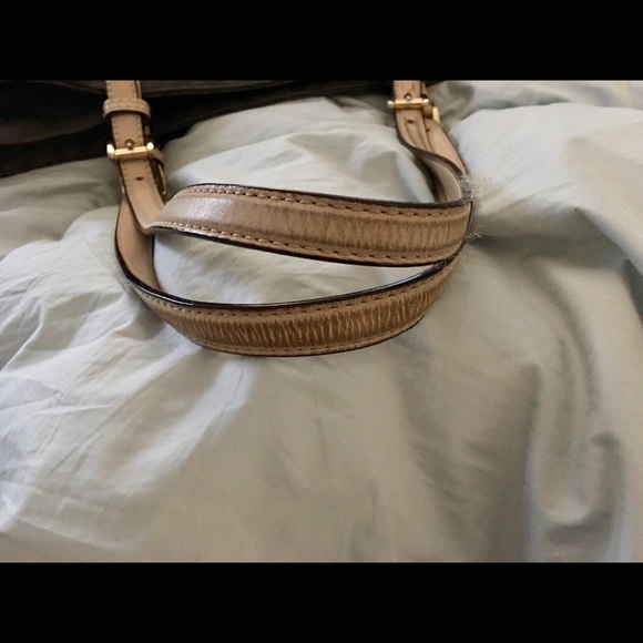 SOLD Michael Kors signature tote-Brown - Picture 4 of 8
